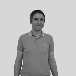 Julian-Roos-headshot