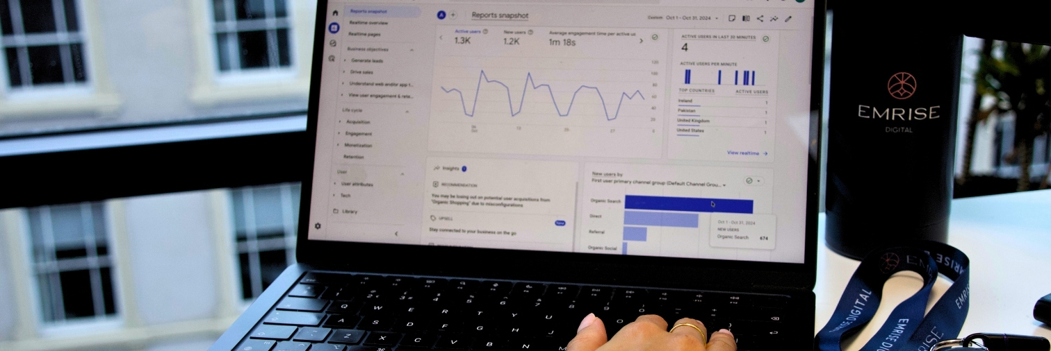 Laptop-screen-with-graphs-showing