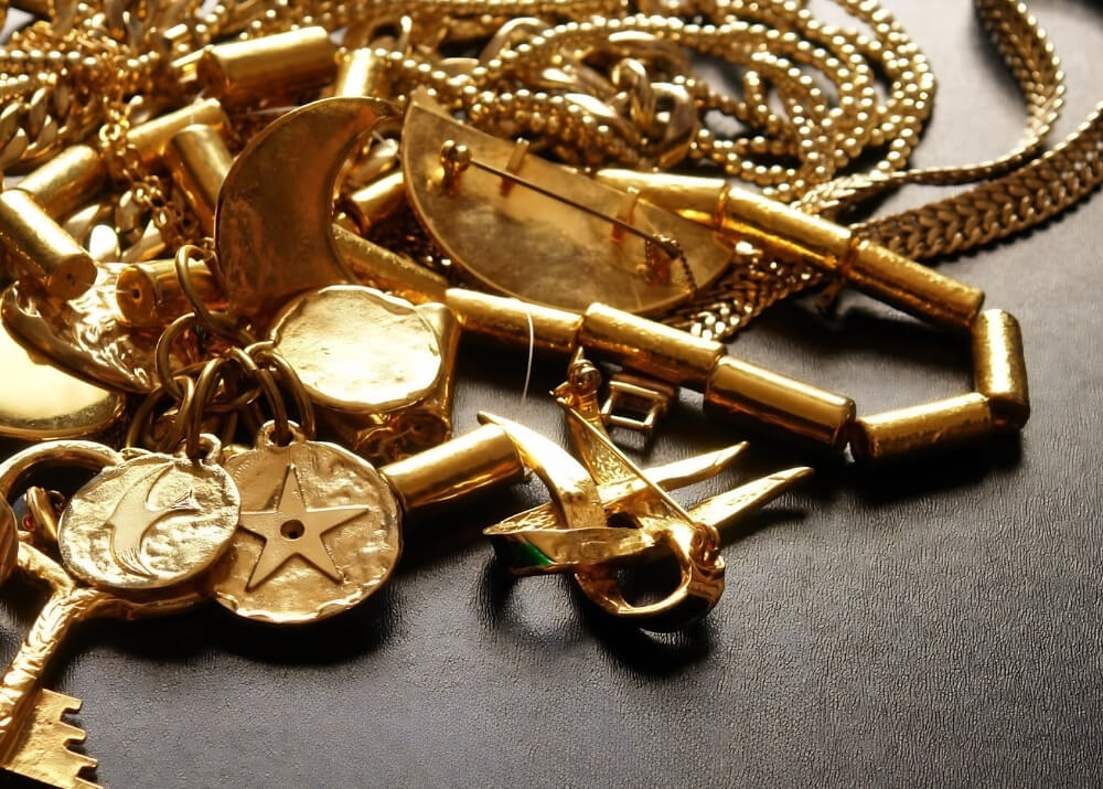 gold-jewllery