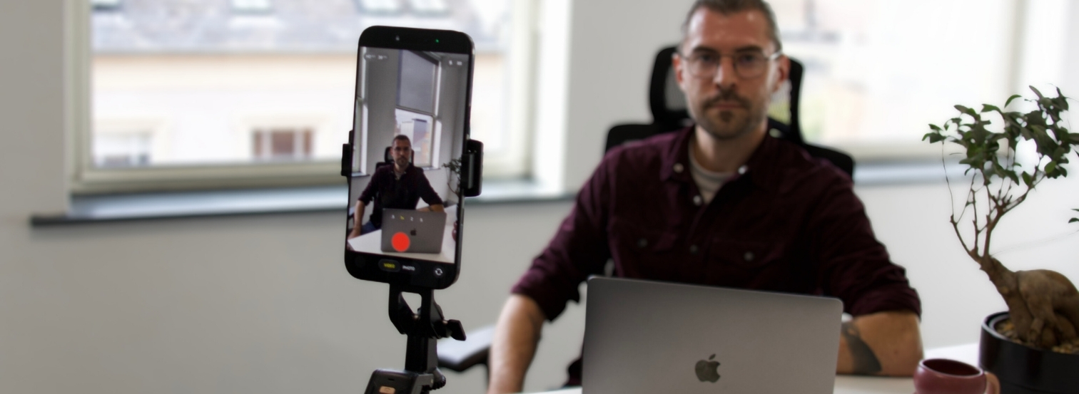 Person-being-recorded-on-a-phone